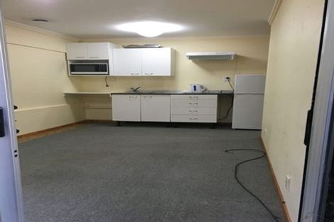 Photo of property in 17 Robbies Road, Shelly Park, Auckland, 2014