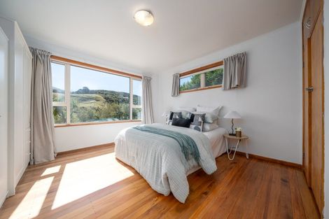 Photo of property in 474 Omokoroa Road, Makara, Wellington, 6972