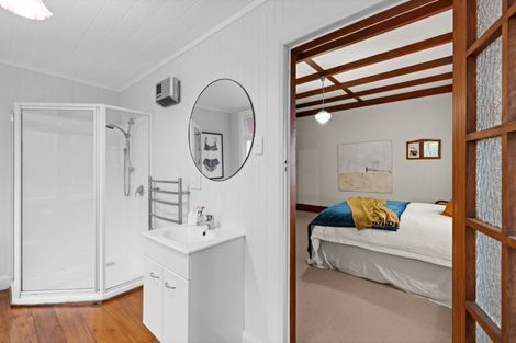 Photo of property in 24 Brewster Street, Bluff Hill, Napier, 4110