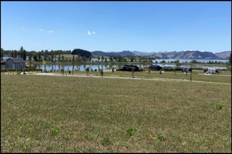 Photo of property in 32 Pourewa Street, Te Kauwhata, 3710