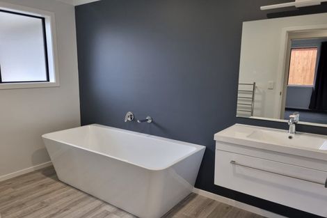 Photo of property in 400 Warburton Crescent, Te Awamutu, 3800