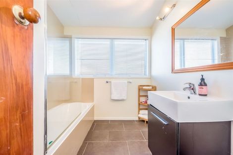 Photo of property in 3 Wilson Grove, Normandale, Lower Hutt, 5010