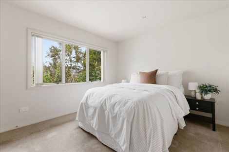 Photo of property in 11 Southill Way, Pyes Pa, Tauranga, 3112