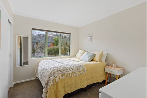 Photo of property in 26 Waldorf Crescent, Orewa, 0931