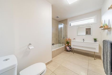 Photo of property in 4 Sharpe Crescent, Wainuiomata, Lower Hutt, 5014