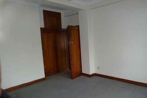 Photo of property in Elms Court Flats, 6/367 The Terrace, Te Aro, Wellington, 6011