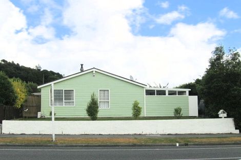Photo of property in 20 Gemstone Drive, Birchville, Upper Hutt, 5018