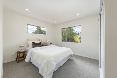 Photo of property in 58a Cedar Heights Avenue, Massey, Auckland, 0614