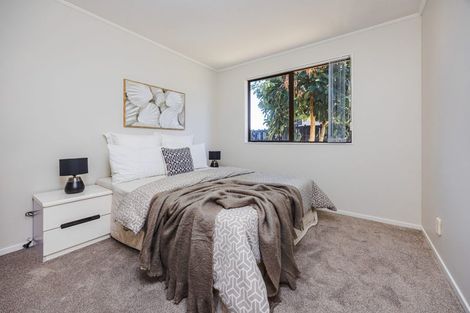 Photo of property in 3/48 Taitimu Drive, Weymouth, Auckland, 2103