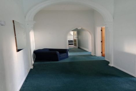 Photo of property in 5 Claremont Grove, Mount Victoria, Wellington, 6011