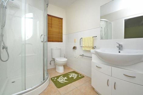 Photo of property in 2/194 Shirley Road, Papatoetoe, Auckland, 2025