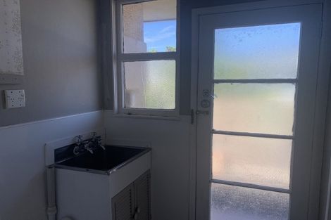 Photo of property in 14 Ruapehu Street, Castlecliff, Whanganui, 4501