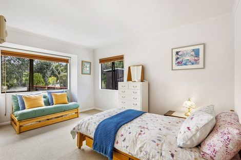 Photo of property in 8 Clayden Drive, Gulf Harbour, Whangaparaoa, 0930