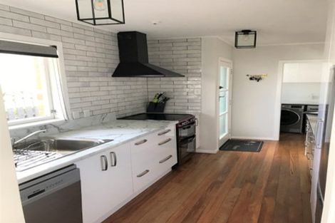 Photo of property in 82 Powells Road, Fairview Downs, Hamilton, 3214