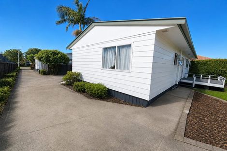 Photo of property in 2/36 Miro Street, New Lynn, Auckland, 0600