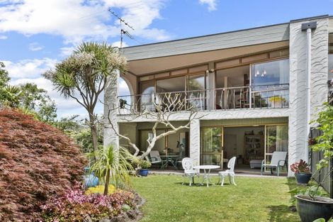 Photo of property in 2/59 Maxwelton Drive, Mairangi Bay, Auckland, 0630