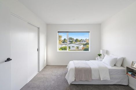 Photo of property in 23a Crosby Road, West Harbour, Auckland, 0618