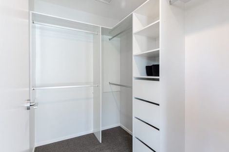 Photo of property in 53 Vinistra Road, Kumeu, 0810