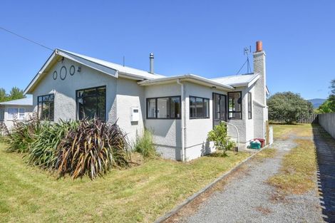 Photo of property in 308 High Street South, Carterton, 5713