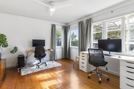 Photo of property in 34 Dakota Avenue, Beach Haven, Auckland, 0626