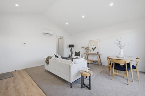 Photo of property in 2 Evatt Street, Bryndwr, Christchurch, 8053