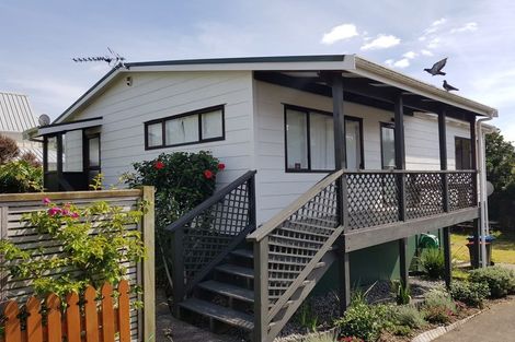 Photo of property in 2/38 New Windsor Road, Avondale, Auckland, 0600