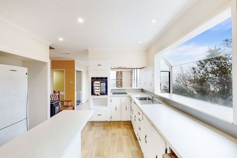 Photo of property in 91 Black Rock Road, Newlands, Wellington, 6037