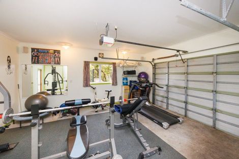 Photo of property in Thyme Out Estate, 800 Halcombe Road, Halcombe, Feilding, 4775