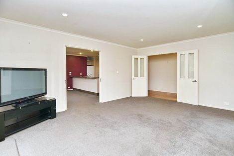 Photo of property in 9 Scarlet Lane, Redwood, Christchurch, 8051