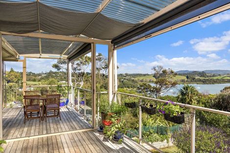 Photo of property in 5 Kanuka Road, Sandspit, Warkworth, 0982