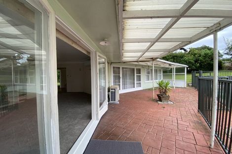 Photo of property in 4 Glenmore Road, Sunnyhills, Auckland, 2010