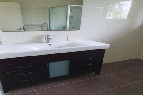 Photo of property in 28 Stanley Avenue, Milford, Auckland, 0620