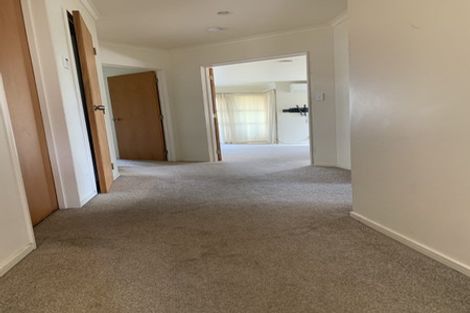Photo of property in 3/17 Matata Street, Blockhouse Bay, Auckland, 0600