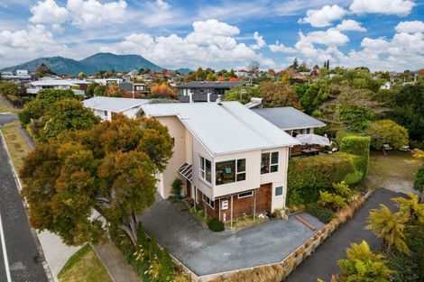 Photo of property in 39 Taharepa Road, Hilltop, Taupo, 3330