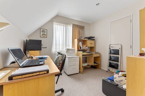 Photo of property in Rangeview Villas, 24/9 Fuller Close, Levin, 5510