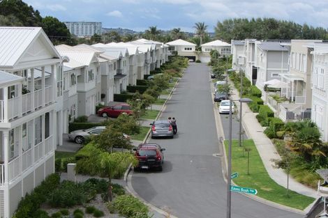 Photo of property in 31 Kensington Drive, Orewa, 0931