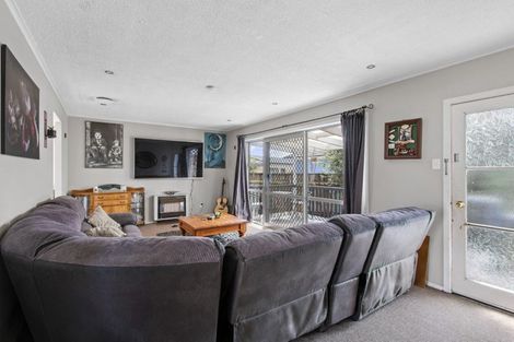 Photo of property in 24 Susan Place, Deanwell, Hamilton, 3206