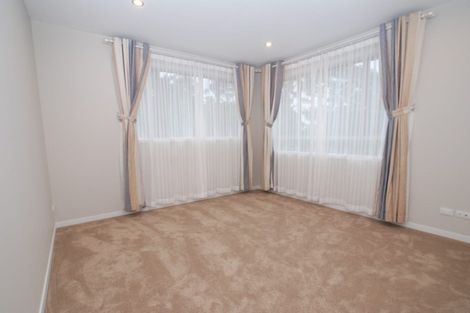 Photo of property in 59 Bernard Magnus Lane, Greenhithe, Auckland, 0632