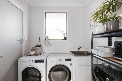 Photo of property in 51 Puriri Crescent, Edgecumbe, 3120