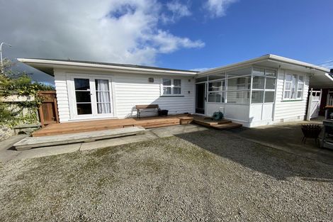 Photo of property in 121 Gillespies Line, Cloverlea, Palmerston North, 4412