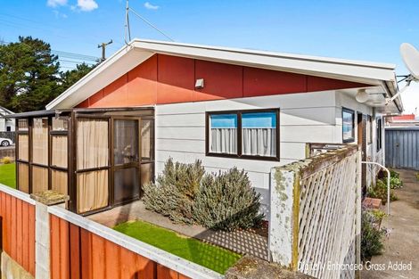 Photo of property in 22 Tawa Street, Gonville, Whanganui, 4501
