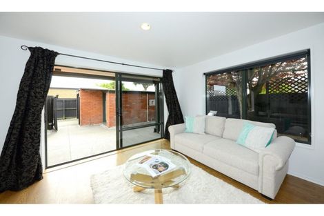 Photo of property in 2/188 Springfield Road, St Albans, Christchurch, 8014