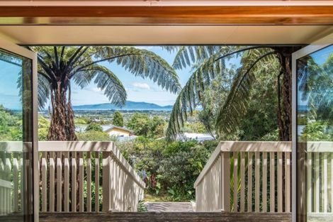 Photo of property in 35 Tui Crescent, Waikanae, 5036