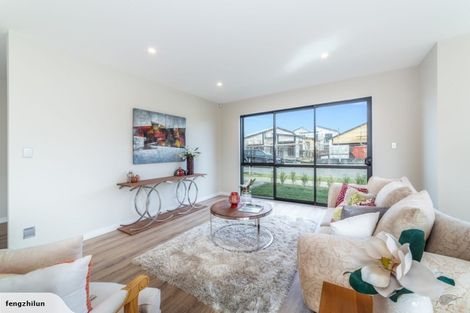 Photo of property in 4 Ropere Street, Kumeu, 0810