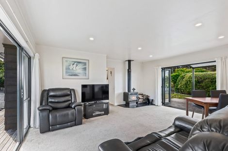 Photo of property in 93 Hamilton Road, Waimauku, 0881