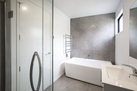 Photo of property in 9 Mcadam Drive, Jacks Point, Queenstown, 9371