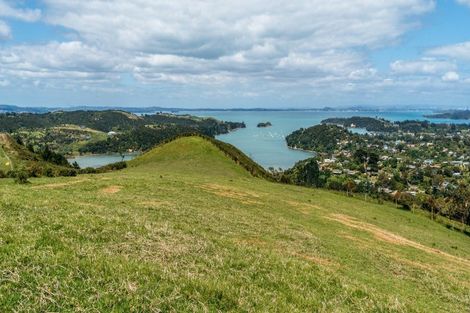Photo of property in 88a Onetangi Road, Waiheke Island, 1971