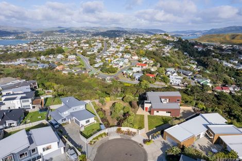 Photo of property in 7 Lily Close, Camborne, Porirua, 5026