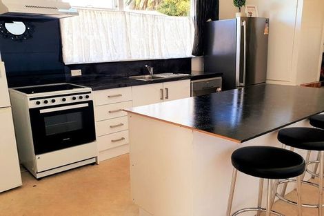 Photo of property in 5 Alma Street, Dannevirke, 4930