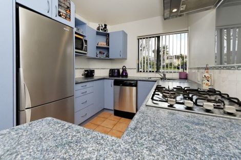 Photo of property in 3a Summerland Drive, Henderson, Auckland, 0612